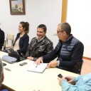 Los vecinos de Hontoria muestran a Raquel Fernández su descontento con el Ayuntamiento de Segovia