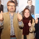 El PP inicia la campaña electoral con la pegada de carteles