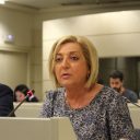 Paloma Sanz pide a Aceves que no siembre dudas entre los pacientes de la provincia, y asegura que el PP cumplirá con su promesa de implantar una unidad de Radioterapia en Segovia