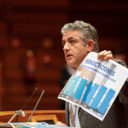 Las Cortes aprueban por unanimidad la iniciativa del Grupo Popular contra las actividades clandestinas en el sector turístico