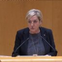 Paloma Sanz lamenta que Sánchez “esté llevando a España a la UCI”