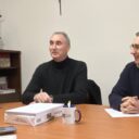 La falta de vivienda social es una de las dificultades que Cáritas traslada a José Mazarías